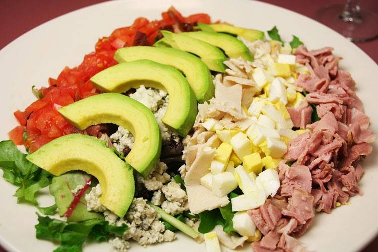 Royal II Restaurant and Grill | night club | 715 MA-6A, Yarmouth Port, MA 02675, USA | 5083622288 OR +1 508-362-2288