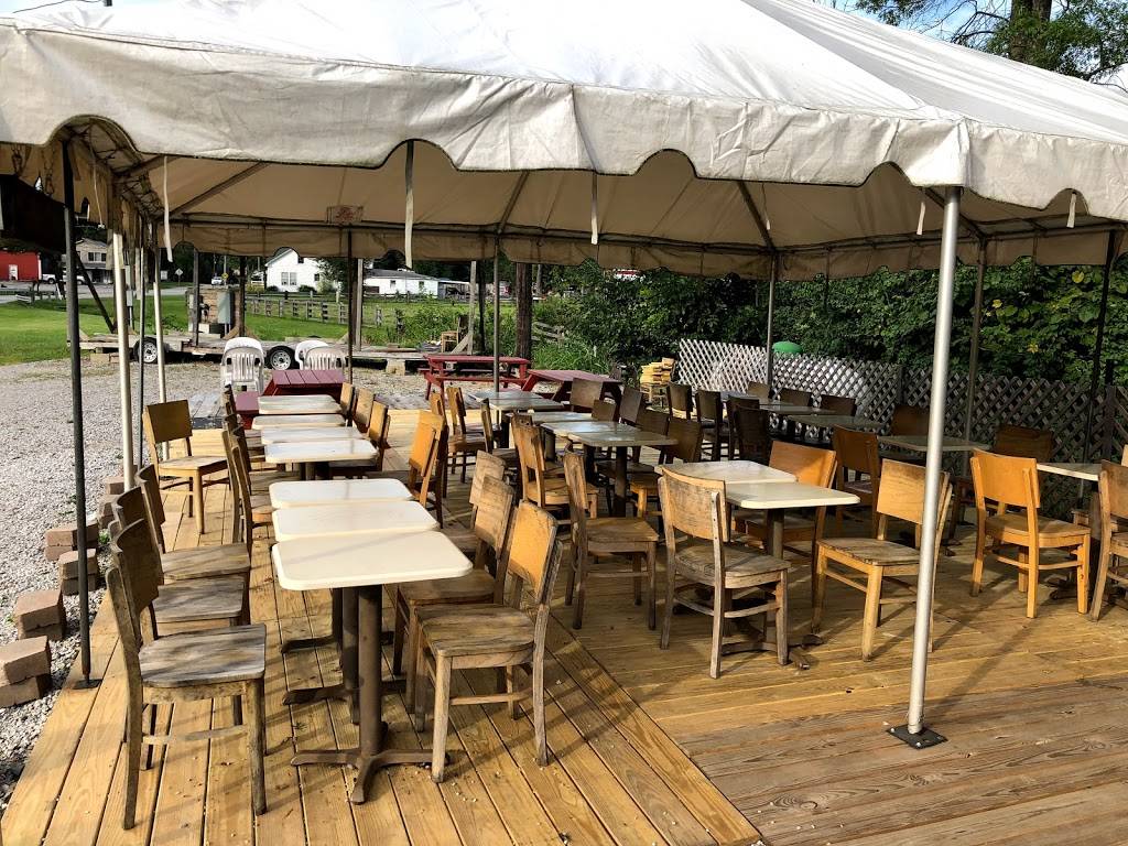 32-Q | restaurant | 4100 Half-Acre Rd, Batavia, OH 45103, USA | 5134446587 OR +1 513-444-6587