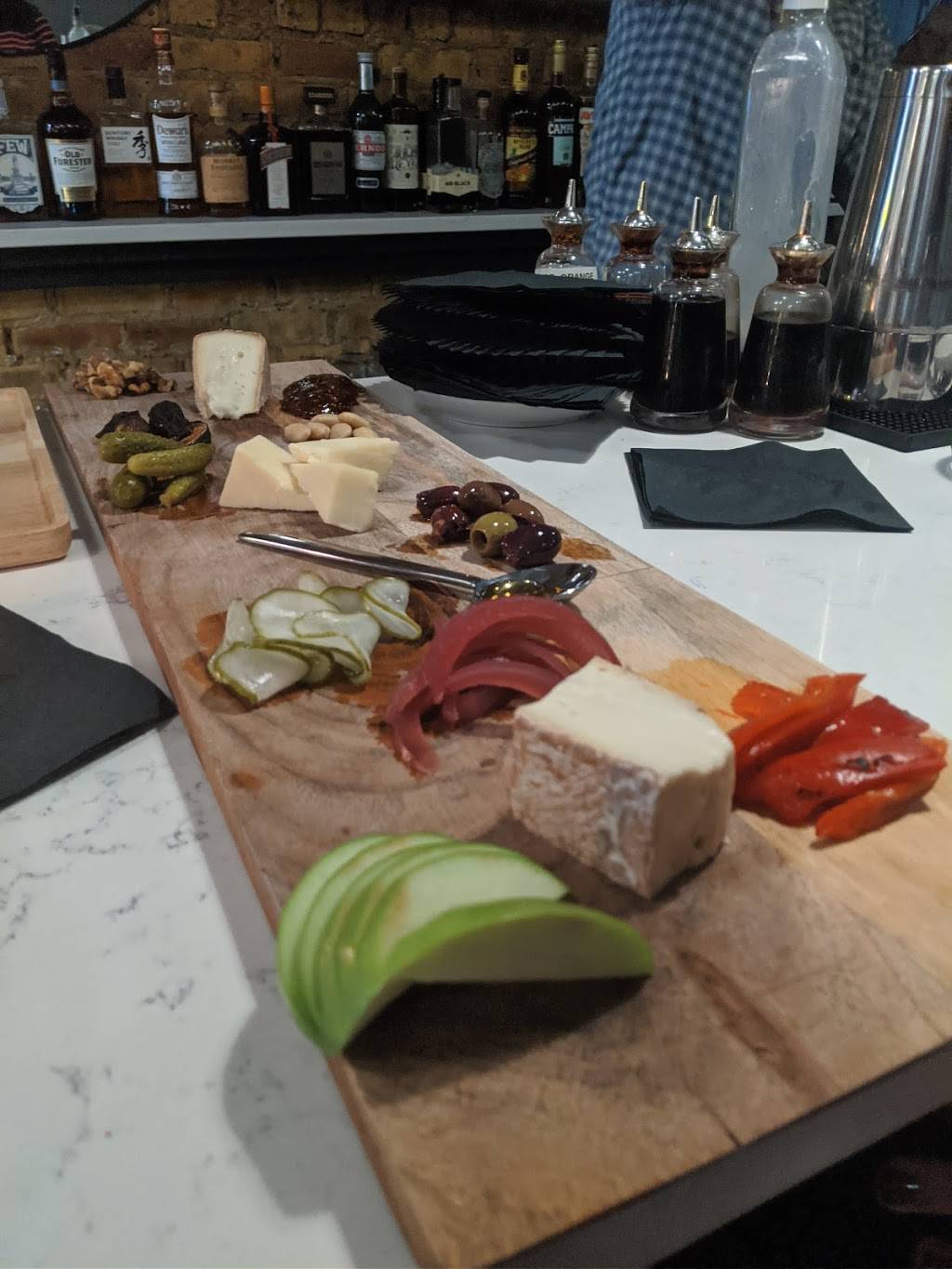 Bokeh | restaurant | 4716 N Kedzie Ave, Chicago, IL 60625, USA | 7737540129 OR +1 773-754-0129