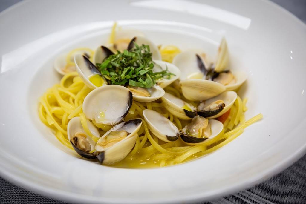 Vingenzos | restaurant | 105 East Main St #100, Woodstock, GA 30188, USA | 7709249133 OR +1 770-924-9133