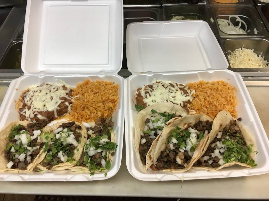 R-Dogs | meal takeaway | 400 E Grand Ave C, Lake Villa, IL 60046, USA | 8473561881 OR +1 847-356-1881