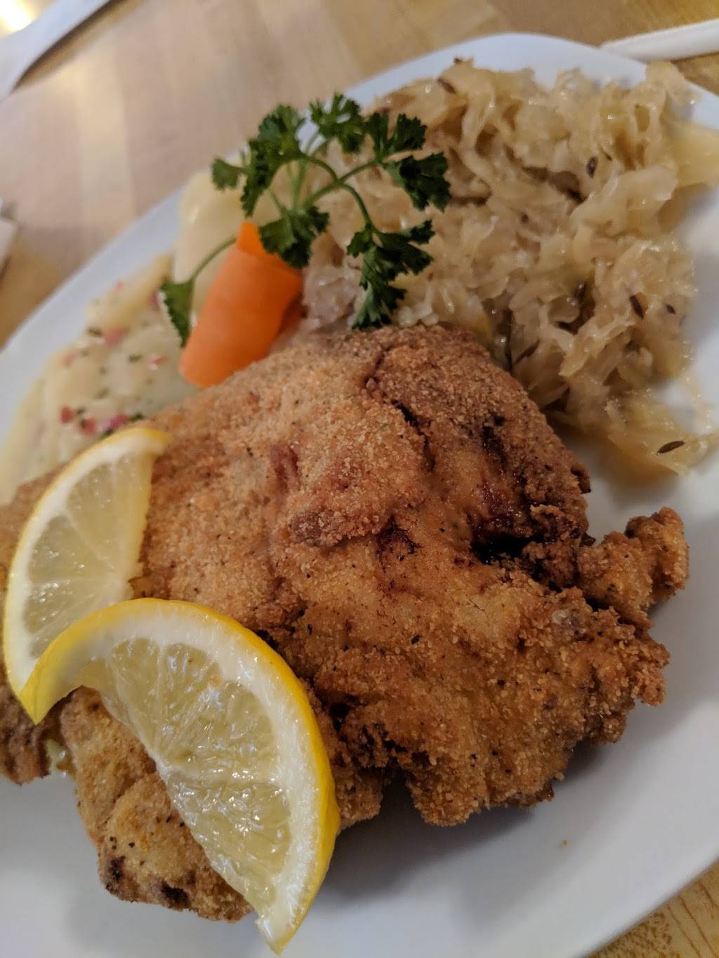 Margarets German Restaurant | restaurant | 5107 S Sheridan Rd, Tulsa, OK 74145, USA | 9186223747 OR +1 918-622-3747