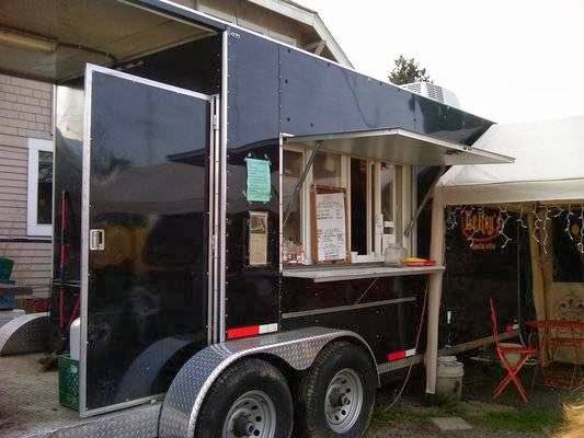 Leroys Familiar Vittles | restaurant | 4847 SE Division St, Portland, OR 97206, USA | 5034427421 OR +1 503-442-7421