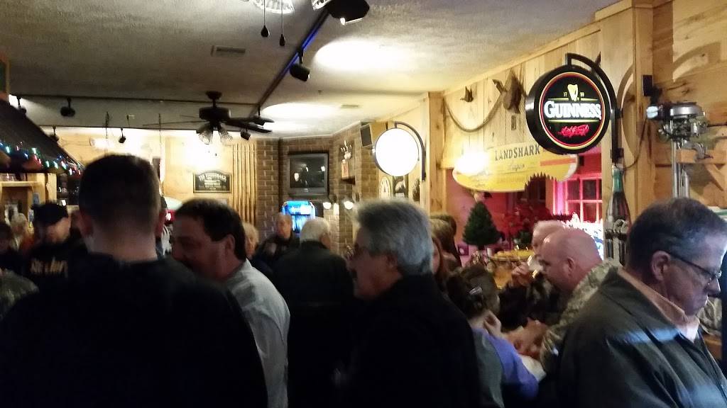 Fishermens Cove | restaurant | 7651 Orangeville Rd, Orangeville, OH 44453, USA | 3307722683 OR +1 330-772-2683