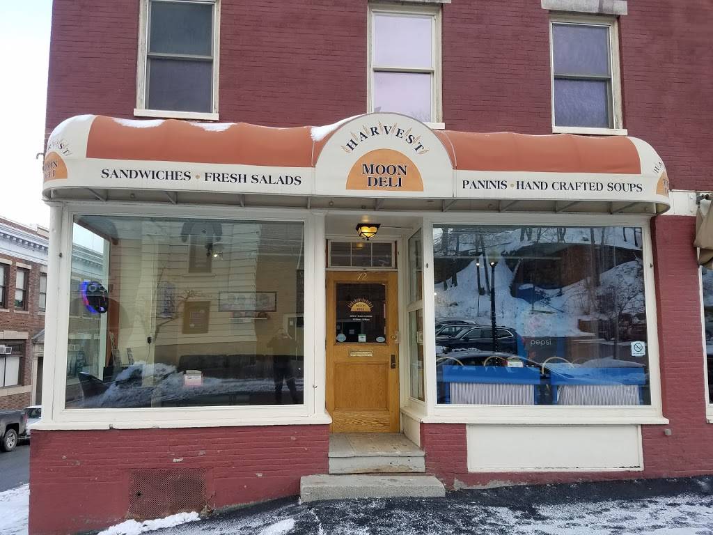 Harvest Moon Deli | restaurant | 72 Columbia St, Bangor, ME 04401, USA | 2079473354 OR +1 207-947-3354