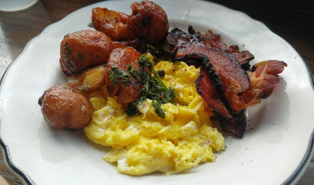 Swine & Sons | restaurant | 669 N Orange Ave, Winter Park, FL 32789, USA | 4076367601 OR +1 407-636-7601