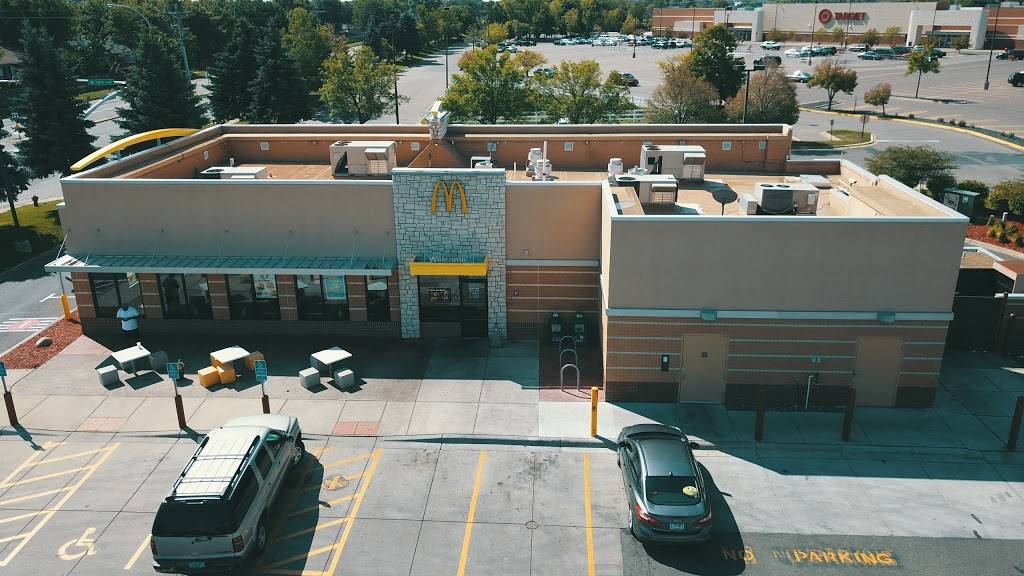 McDonalds | cafe | 7685 West Broadway, Brooklyn Park, MN 55428, USA | 7634254240 OR +1 763-425-4240