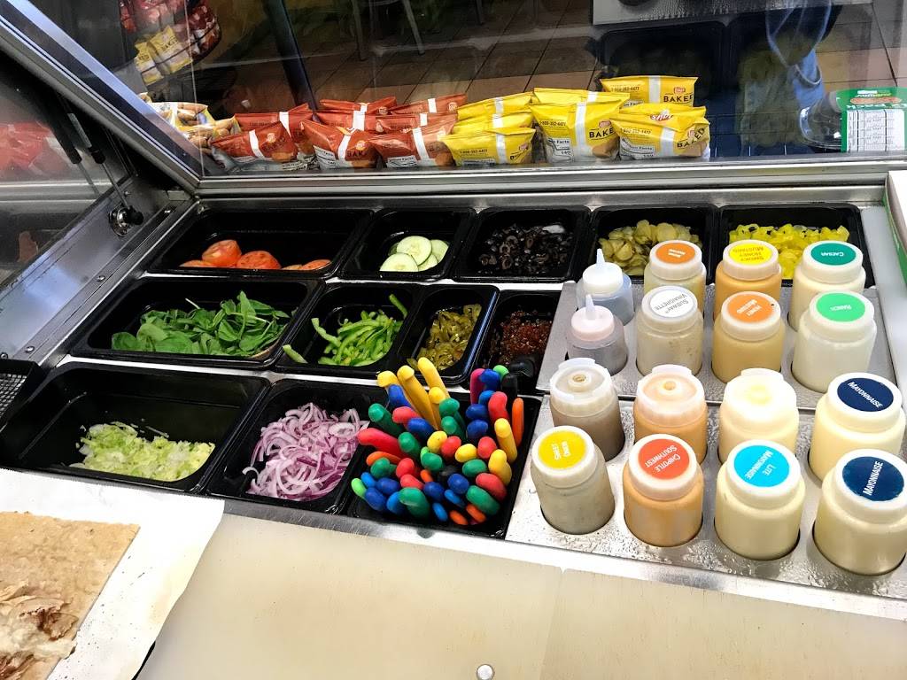 Subway | meal takeaway | 749 Mineral Spring Ave, Pawtucket, RI 02860, USA | 4017257919 OR +1 401-725-7919