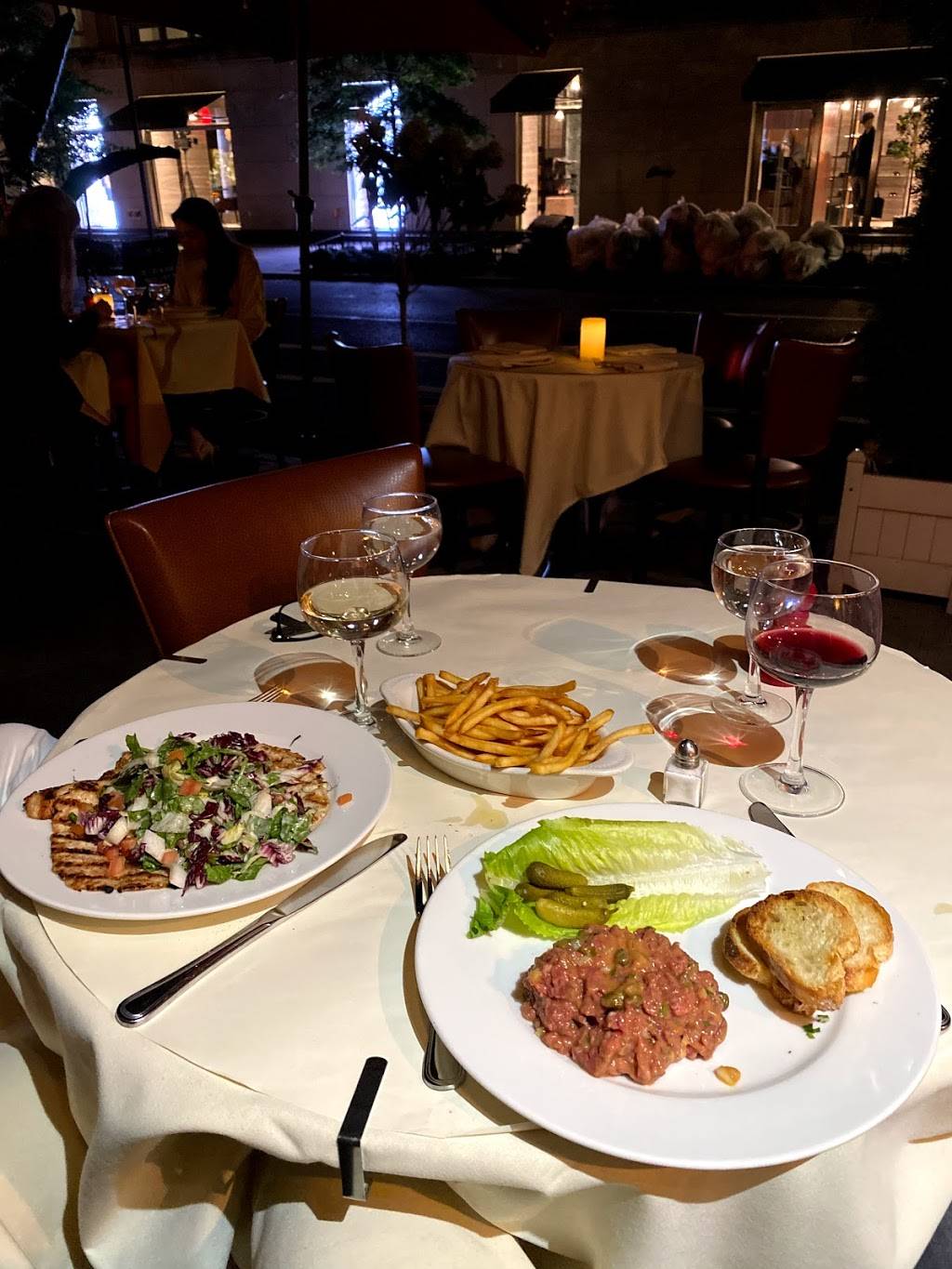 Amaranth | restaurant | 21 E 62nd St # 1, New York, NY 10065, USA | 2129806700 OR +1 212-980-6700