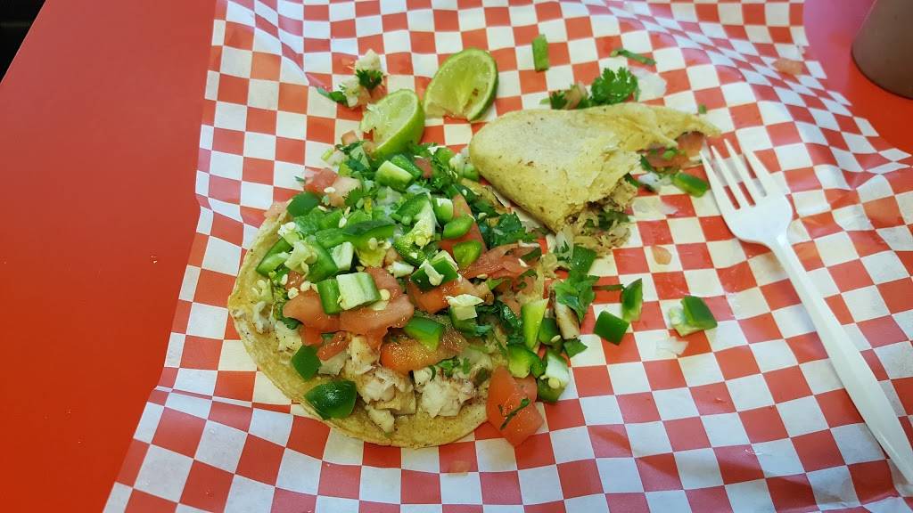 Turbo Tacos | restaurant | 2050 N Milwaukee Ave, Chicago, IL 60647, USA | 7733608892 OR +1 773-360-8892