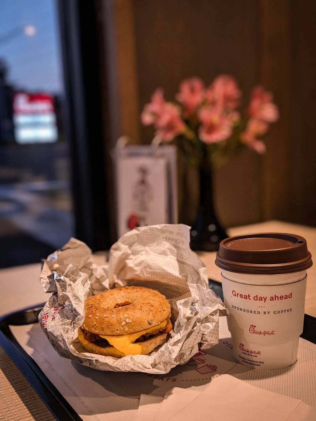 Chick-fil-A Fort Pierce | restaurant | 5560 Okeechobee Rd, Fort Pierce, FL 34947, USA | 8335882699 OR +1 833-588-2699