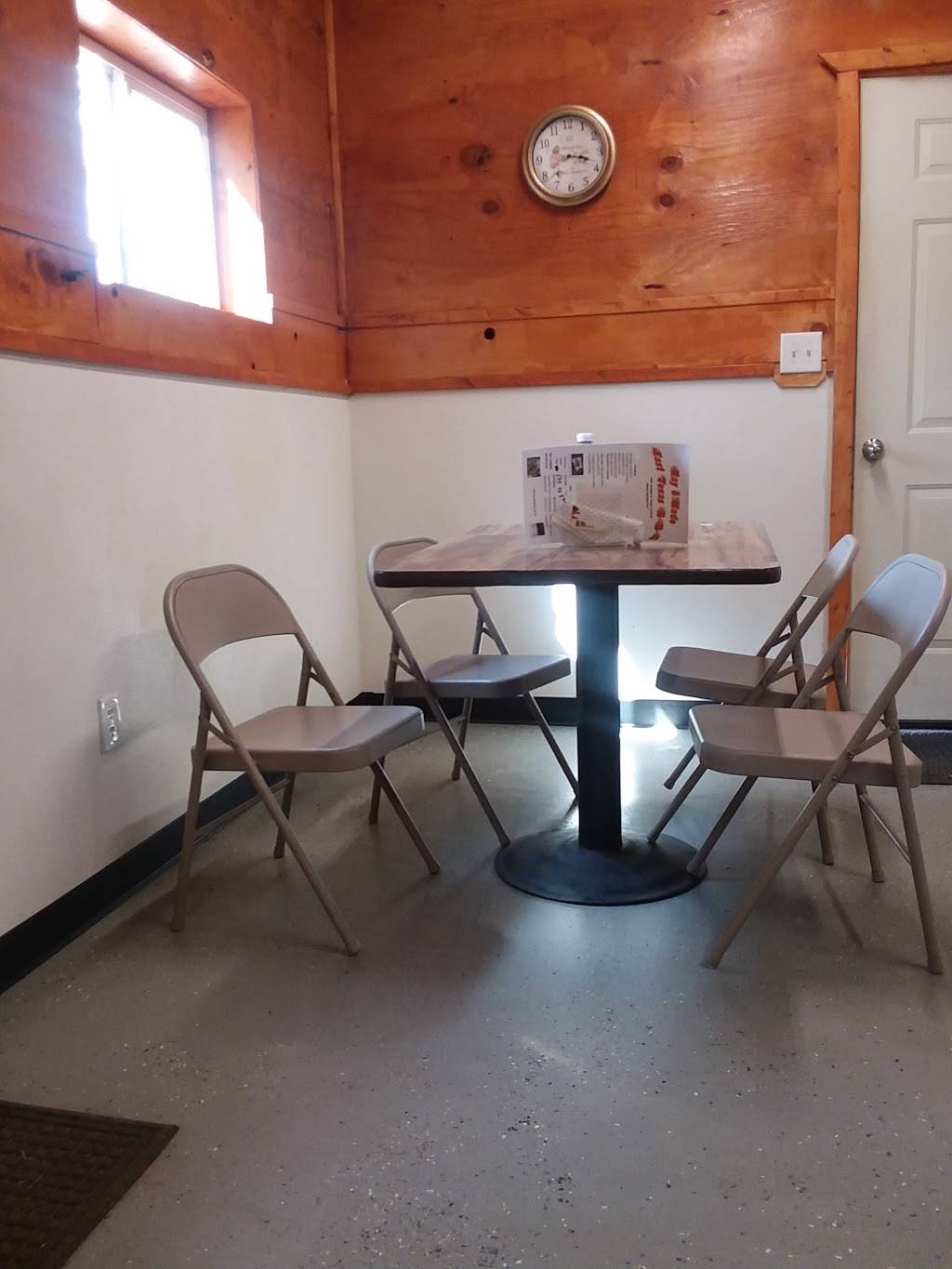 Ray & Wade East Texas BBQ | restaurant | 610 South Georgia Street, PO 171, Troup, TX 75789, USA | 9038422141 OR +1 903-842-2141