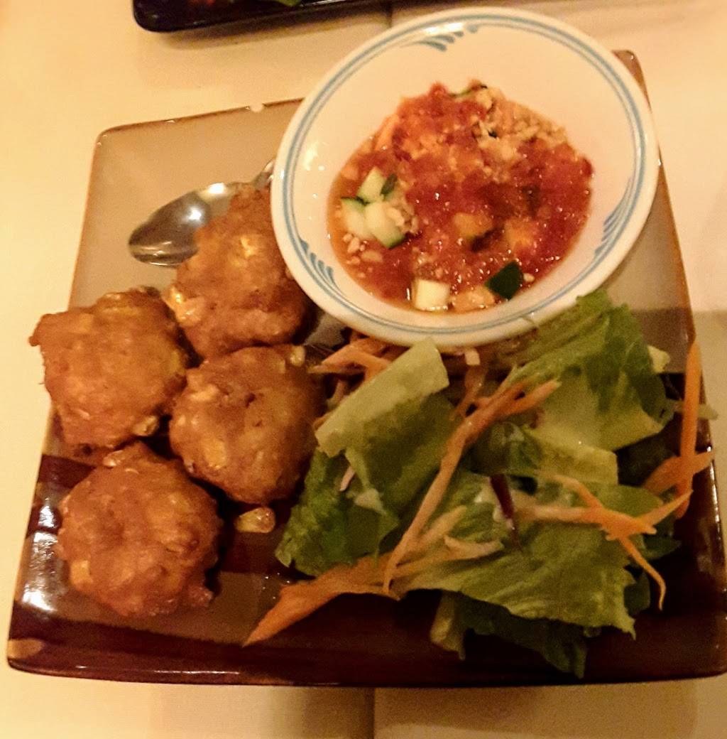 Silk Cuisine | restaurant | 654 Lancaster Ave, Bryn Mawr, PA 19010, USA | 6105202470 OR +1 610-520-2470