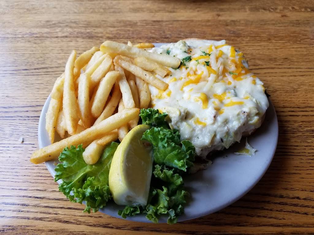 Tugboat Annies | restaurant | 2100 W Bay Dr NW, Olympia, WA 98502, USA | 3609431850 OR +1 360-943-1850