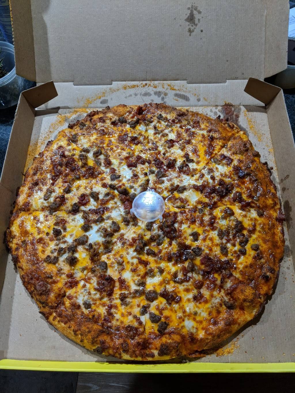 Hungry Howies Pizza | meal delivery | 105 Southwest Pkwy #400, College Station, TX 77840, USA | 9796936666 OR +1 979-693-6666