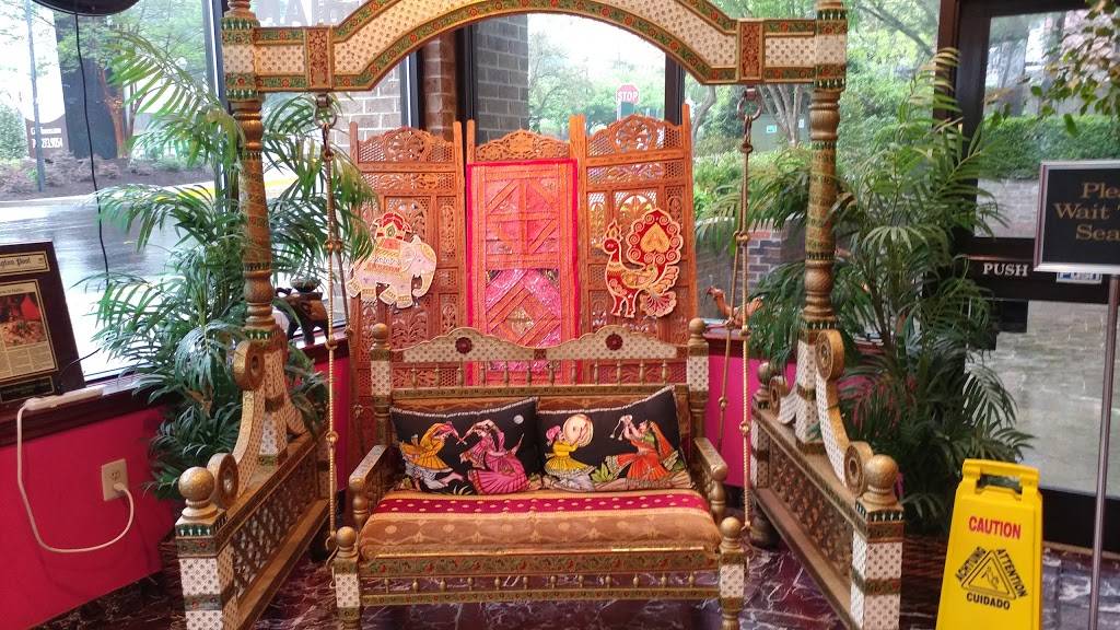 Jaipur Royal Indian Cuisine | restaurant | 9401 Lee Hwy # 105, Fairfax, VA 22031, USA | 7037661111 OR +1 703-766-1111