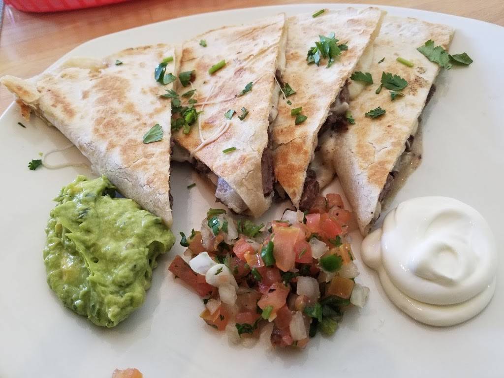 Pacos Mexican Cuisine | restaurant | 1508 W Magnolia Ave, Fort Worth, TX 76104, USA | 8177599110 OR +1 817-759-9110