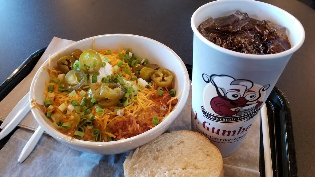 J Gumbos | restaurant | 3205 S Westnedge Ave, Kalamazoo, MI 49001, USA | 2692548122 OR +1 269-254-8122