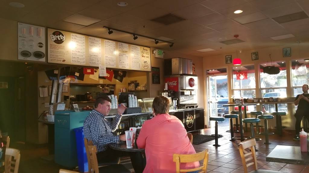 Betty Burgers | restaurant | 505 Seabright Ave, Santa Cruz, CA 95062, USA | 8314238190 OR +1 831-423-8190