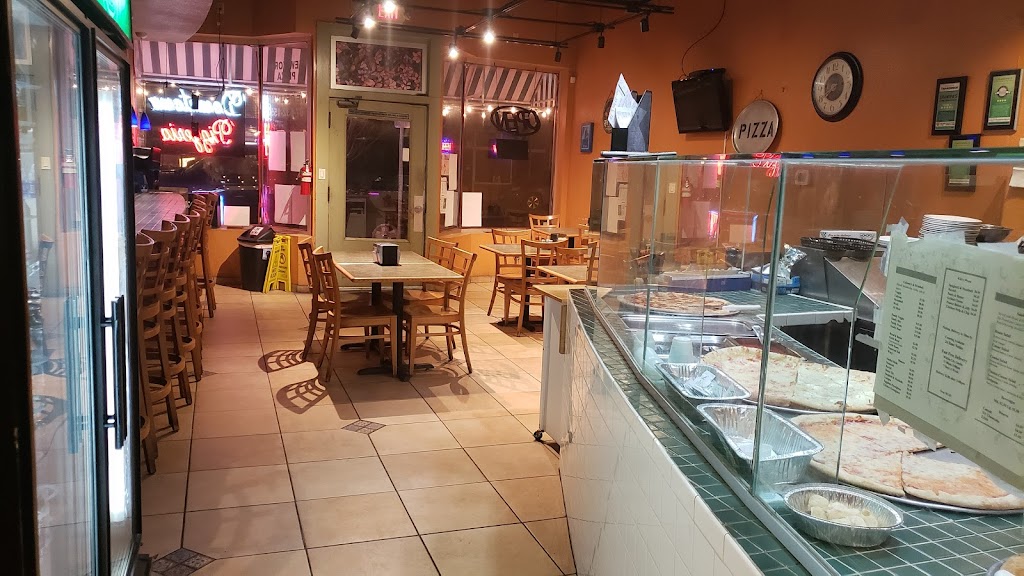 Downtown Pizzeria | restaurant | 1611 Central Ave, Cheyenne, WY 82001, USA | 3076321553 OR +1 307-632-1553