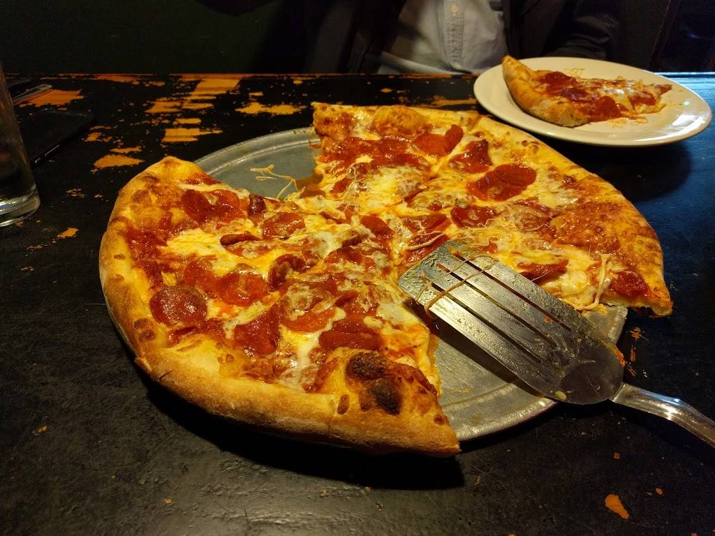 Stellar Pizza | restaurant | 5513 Airport Way S, Seattle, WA 98108, USA | 2067631660 OR +1 206-763-1660
