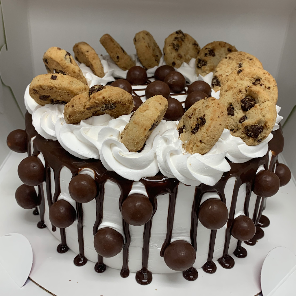 Menchies Frozen Yogurt | bakery | 3225 Sports Arena Blvd Ste 105, San Diego, CA 92110, USA | 6192215944 OR +1 619-221-5944