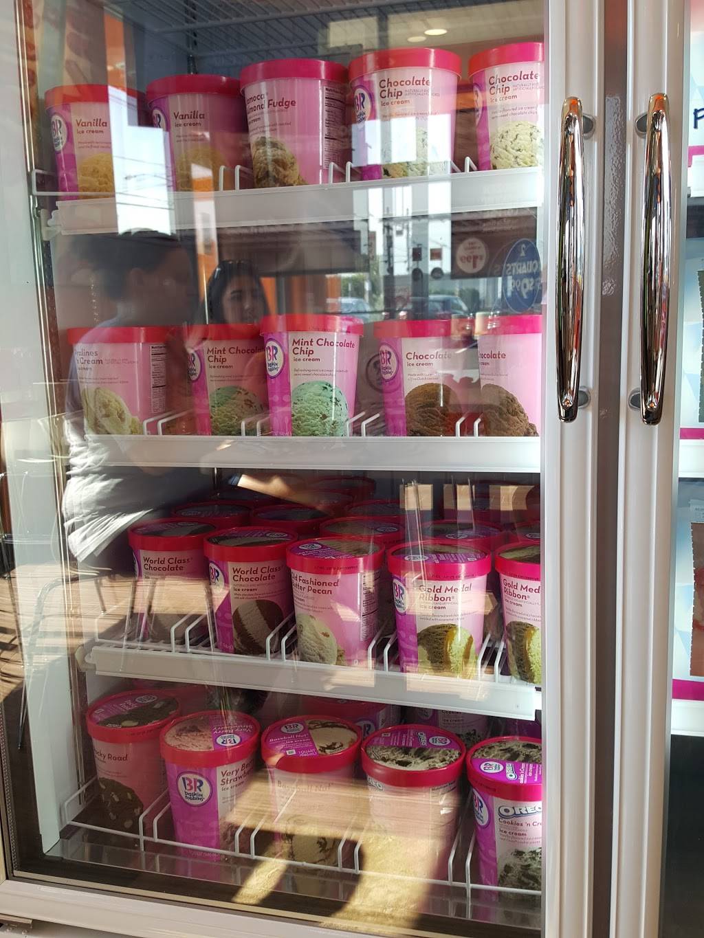 Dunkin | bakery | 751 N Cable Rd, Lima, OH 45805, USA | 5672899125 OR +1 567-289-9125