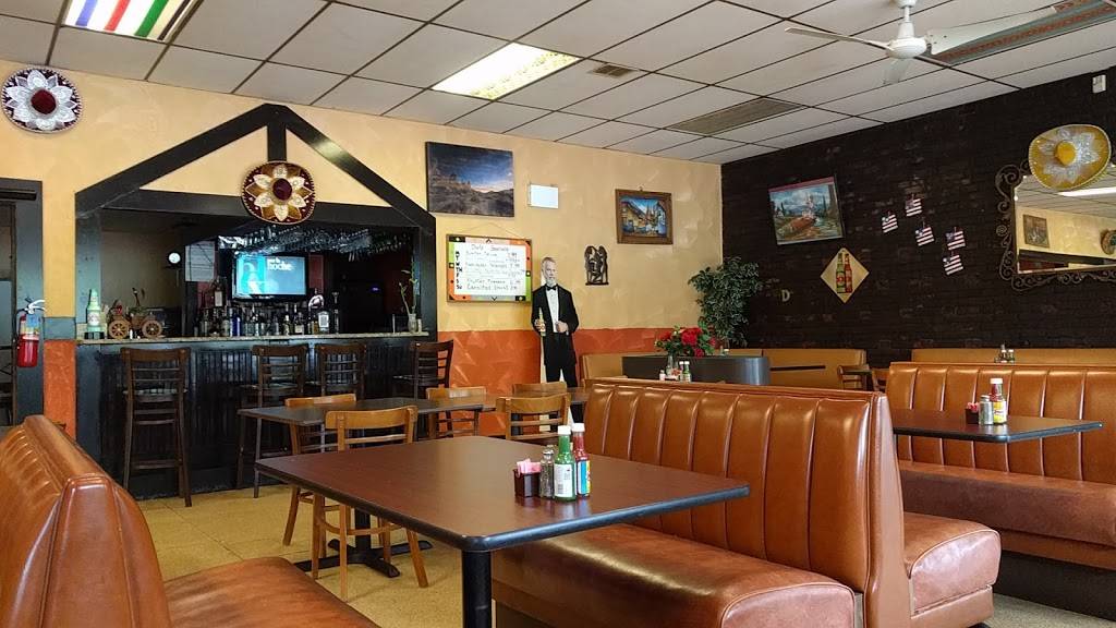 La Mesa | restaurant | 9853 Johnnycake Ridge Rd #16, Mentor, OH 44060, USA | 4403501331 OR +1 440-350-1331