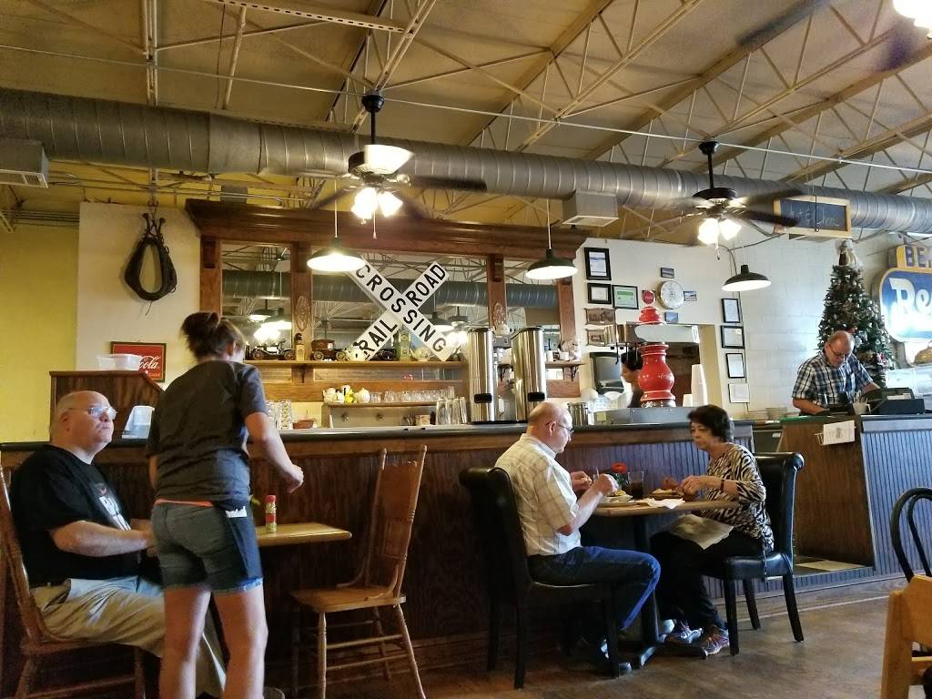 Chat & Choo | restaurant | 130 W Montgomery St # E, Villa Rica, GA 30180, USA | 7704562699 OR +1 770-456-2699