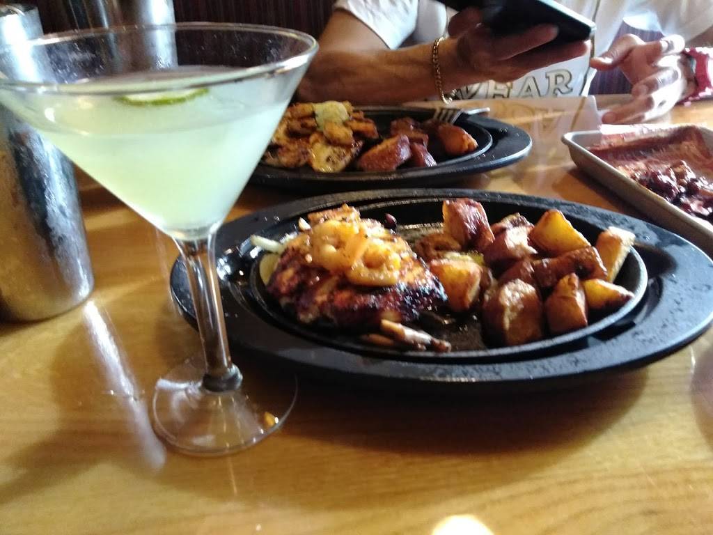 Applebees Grill + Bar | restaurant | 2501 Aramingo Ave, Philadelphia, PA 19125, USA | 2156348600 OR +1 215-634-8600