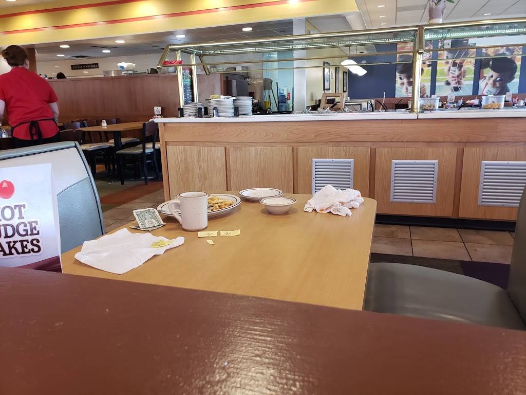 frisch s big boy restaurant, Frischs Big Boy Restaurant wayneda | restaurant | 6800 Bluffton Rd, Fort Wayne, IN 46809, USA | 2607477496 OR +1 260-747-7496