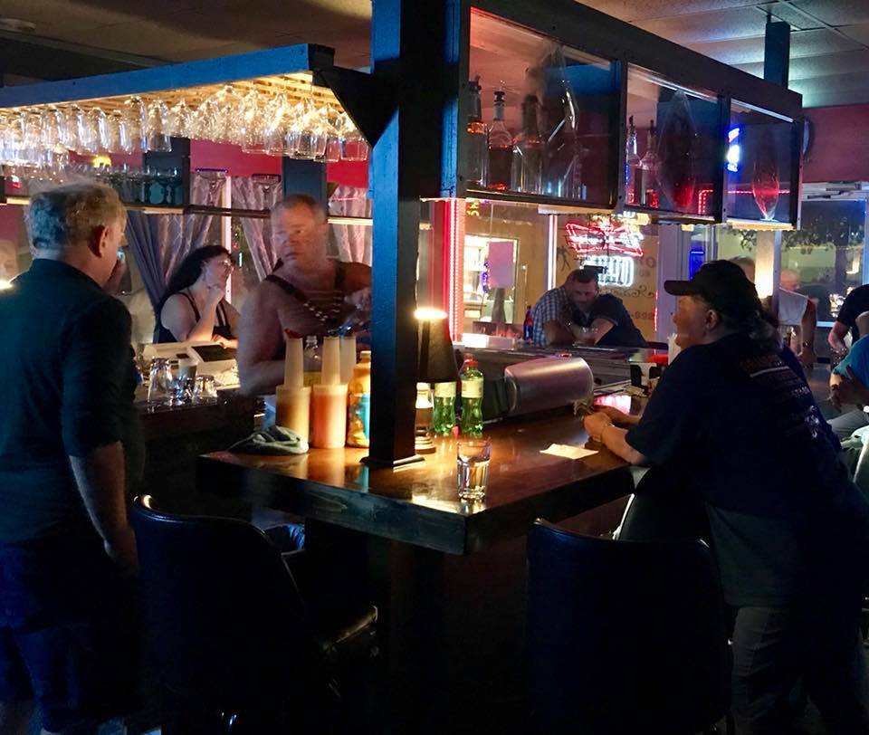 Cruisers Lounge | night club | 1517 SE 47th Terrace, Cape Coral, FL 33904, USA | 2396738002 OR +1 239-673-8002