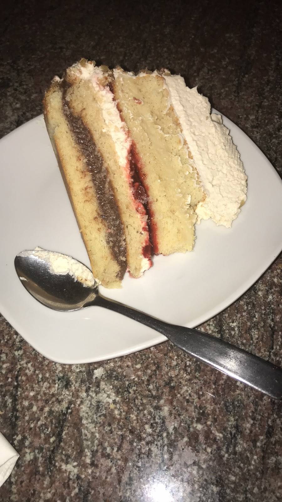 Massimos Ristorante | restaurant | 19 Centre St, Wakefield, MA 01880, USA | 7815871757 OR +1 781-587-1757