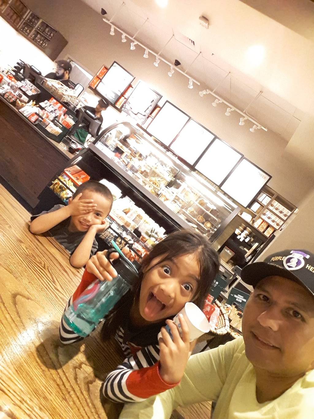 Starbucks | cafe | 26585 Golden Valley Rd, Santa Clarita, CA 91350, USA | 6612881354 OR +1 661-288-1354