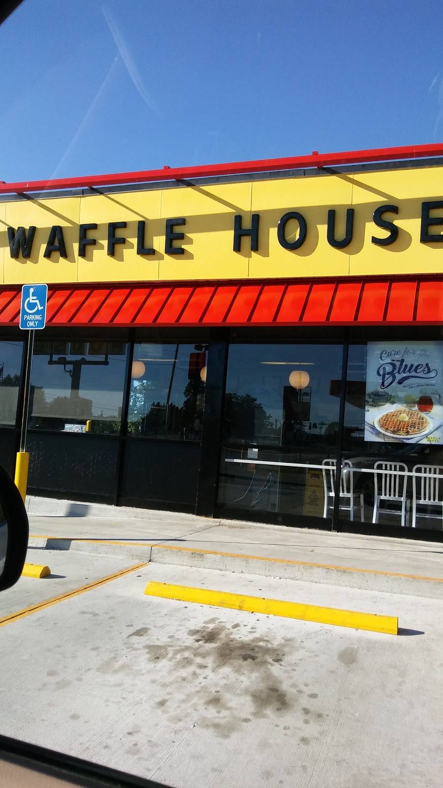 Waffle House | meal takeaway | 11152 Tara Blvd, Hampton, GA 30228, USA | 7704729891 OR +1 770-472-9891