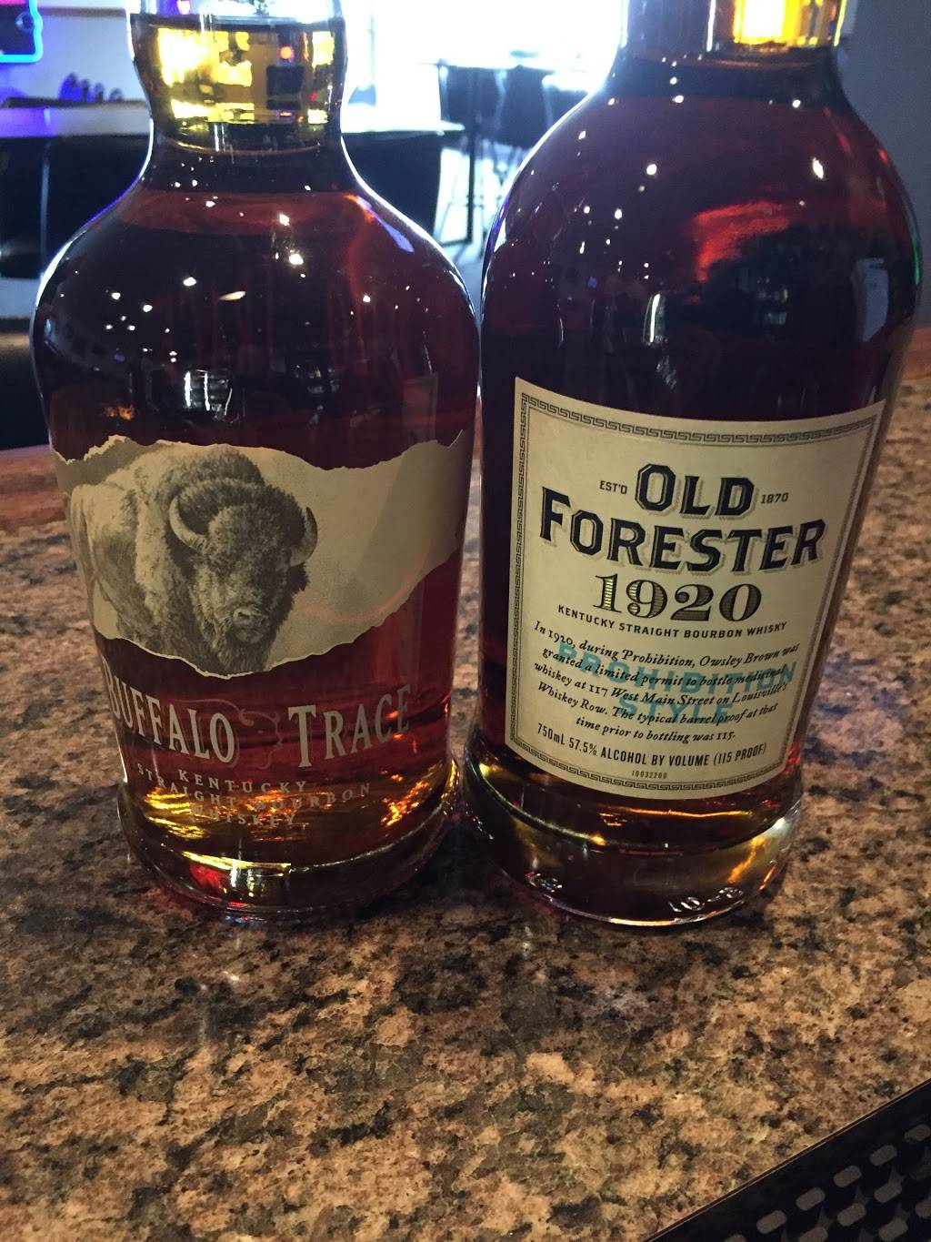 Genos Bar & Grill | restaurant | 3821 N 167th Ct, Omaha, NE 68116, USA | 4025058085 OR +1 402-505-8085