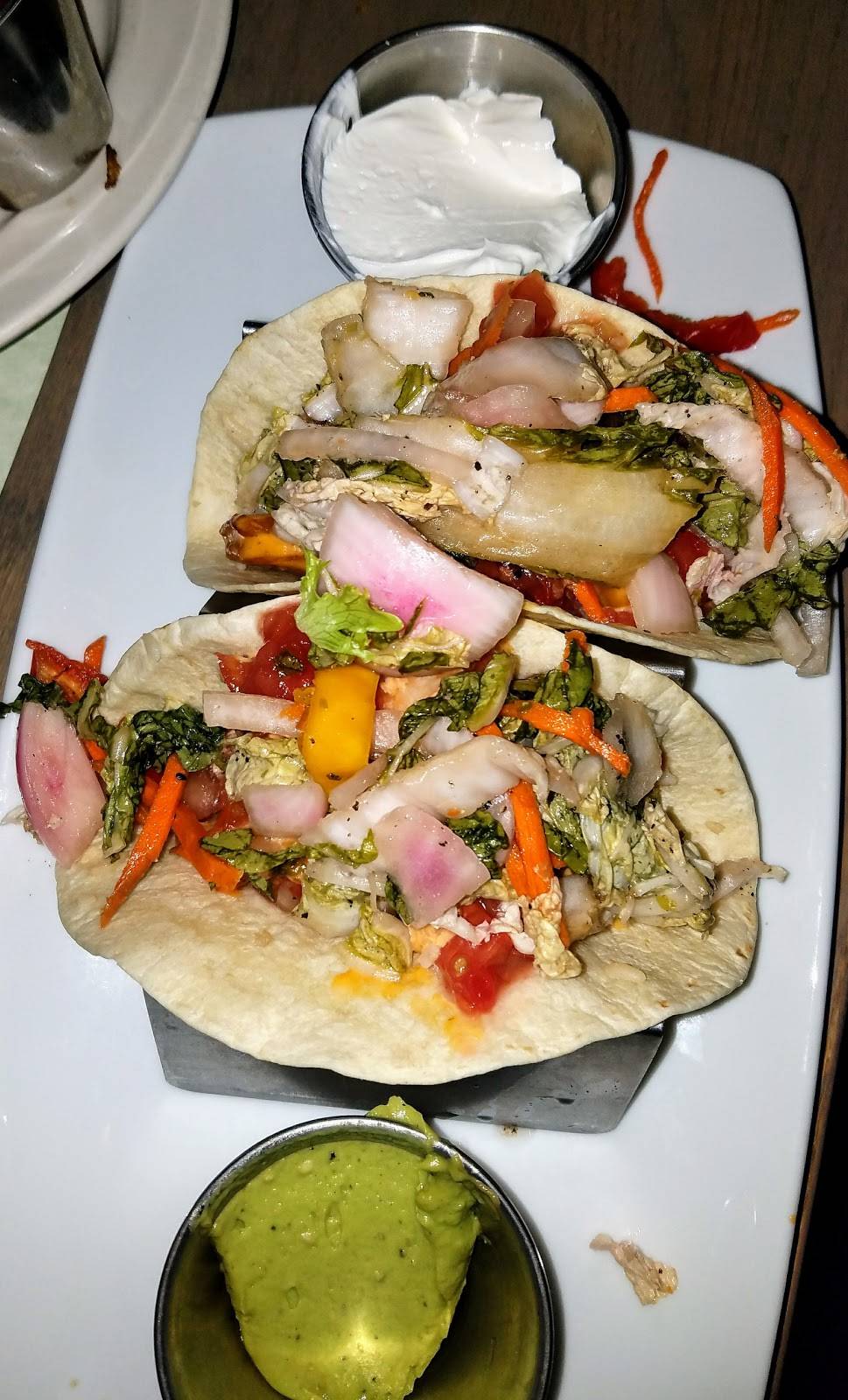 Georgetown | restaurant | 18515 Detroit Rd, Lakewood, OH 44107, USA | 2162213500 OR +1 216-221-3500