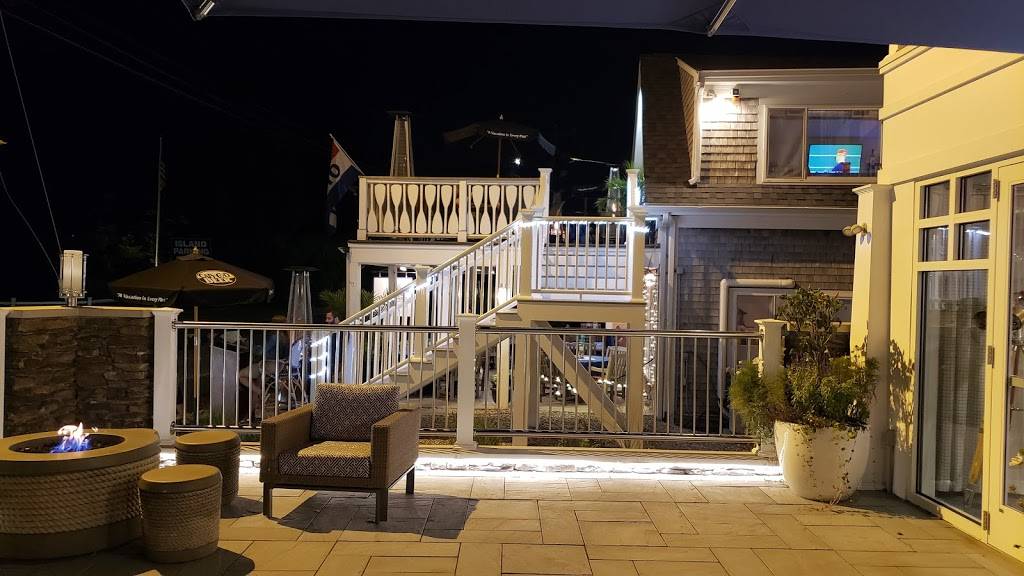 Harborview Restaurant & Bar | restaurant | 235 Ocean St, Hyannis, MA 02601, USA | 7744704731 OR +1 774-470-4731