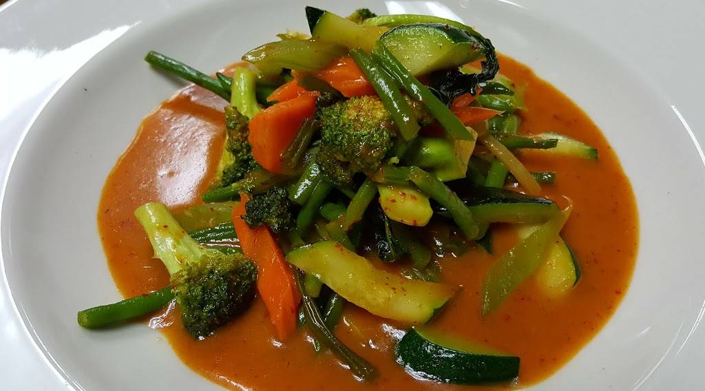 Pathai | meal takeaway | 106 Columbia Dr #2, East Stroudsburg, PA 18301, USA | 5703695445 OR +1 570-369-5445