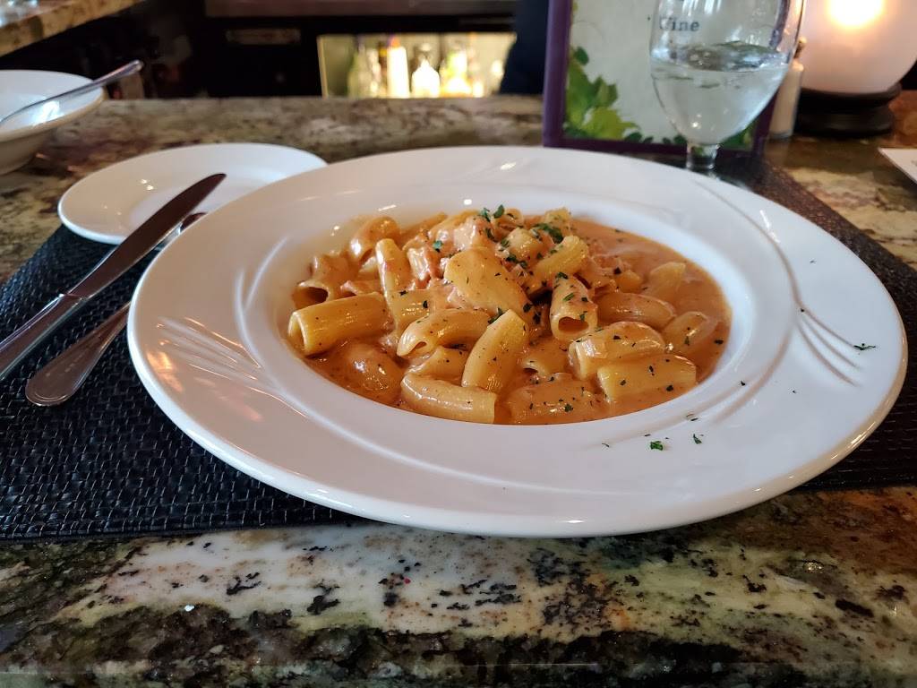 La Calabria Ristorante | restaurant | 2540 S Val Vista Dr #107, Gilbert, AZ 85295, USA | 4807263537 OR +1 480-726-3537