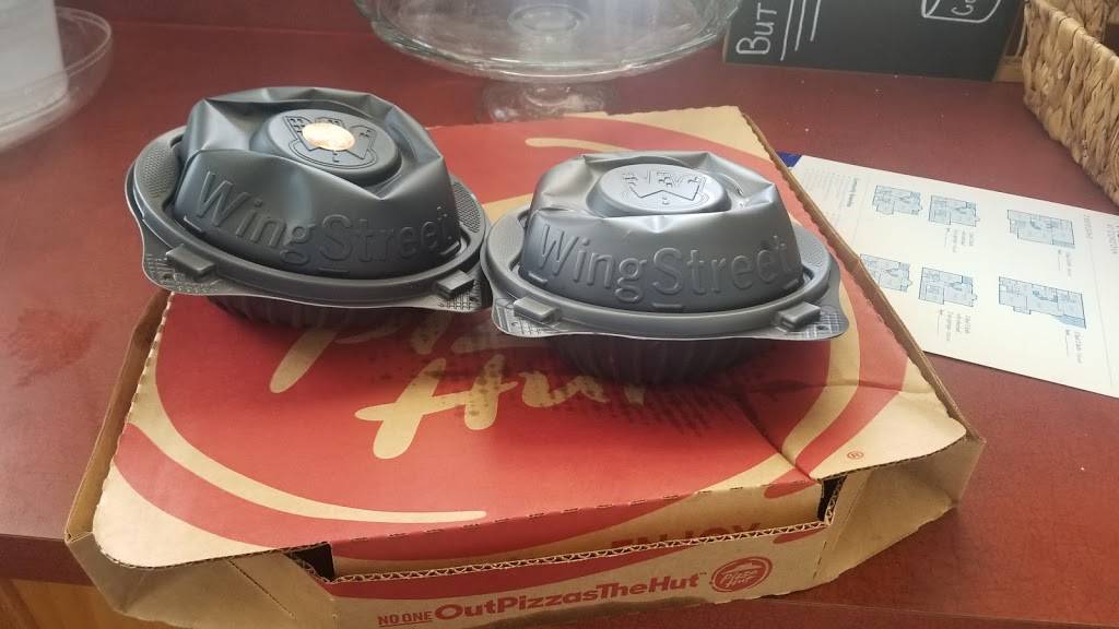 Pizza Hut | meal takeaway | 714 N Germantown Pkwy, Cordova, TN 38018, USA | 9013090612 OR +1 901-309-0612