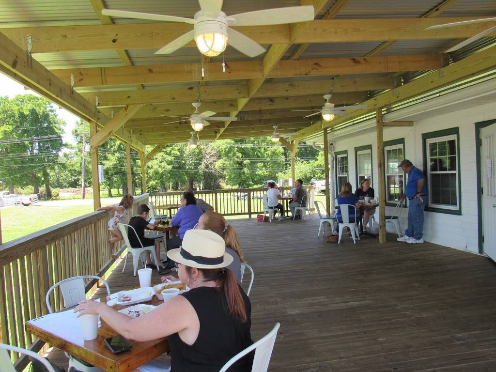 Segnette Landing | restaurant | 450 Laroussini St, Westwego, LA 70094, USA | 5049001901 OR +1 504-900-1901