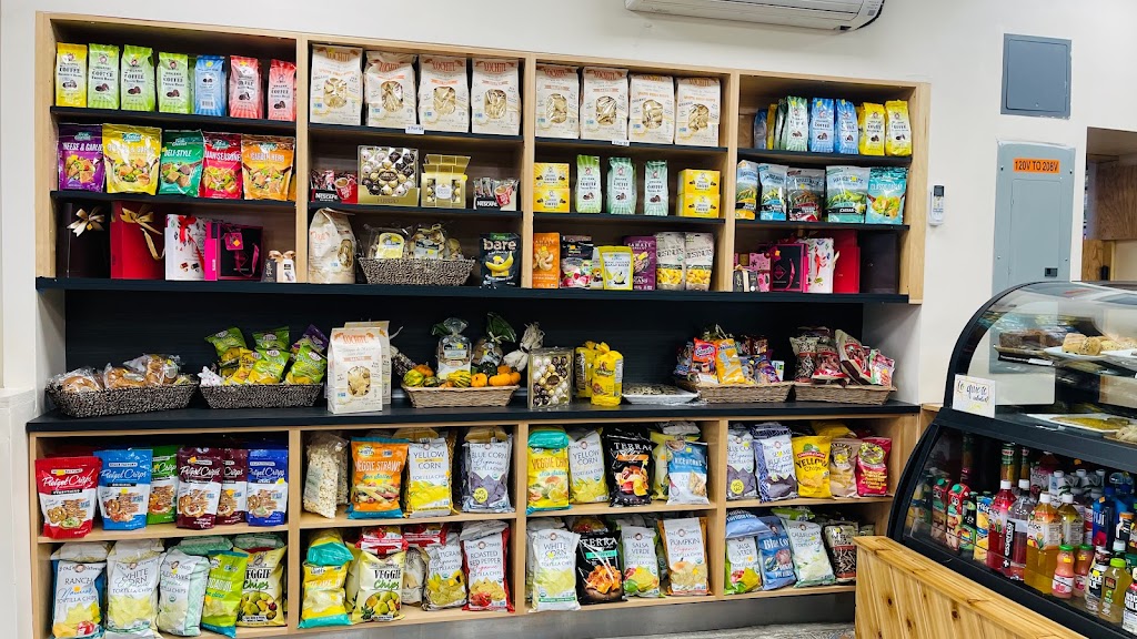 Peace “N” Plants | restaurant | 5317 Broadway, Queens, NY 11377, USA | 3474680581 OR +1 347-468-0581