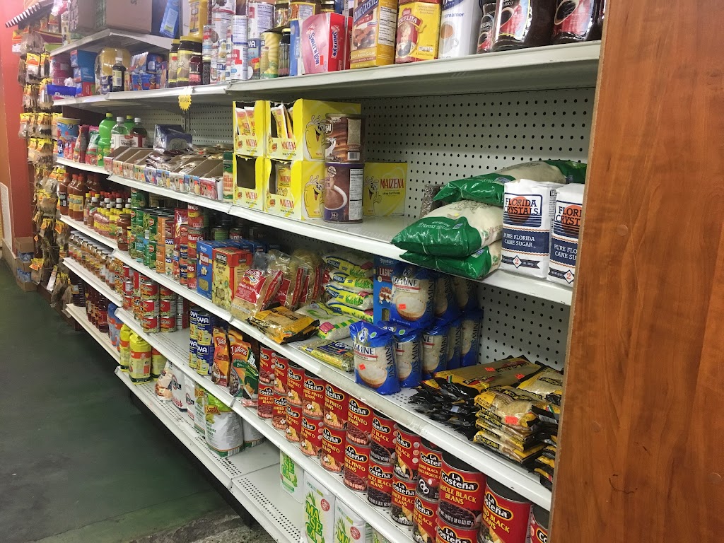 La Chiquita | restaurant | 2933 N Orange Blossom Trail, Zellwood, FL 32798, USA | 4078806776 OR +1 407-880-6776