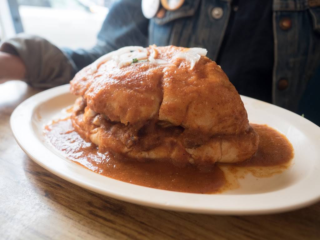 Taqueria Traspasada | restaurant | 3144 N California Ave, Chicago, IL 60618, USA | 7735394533 OR +1 773-539-4533