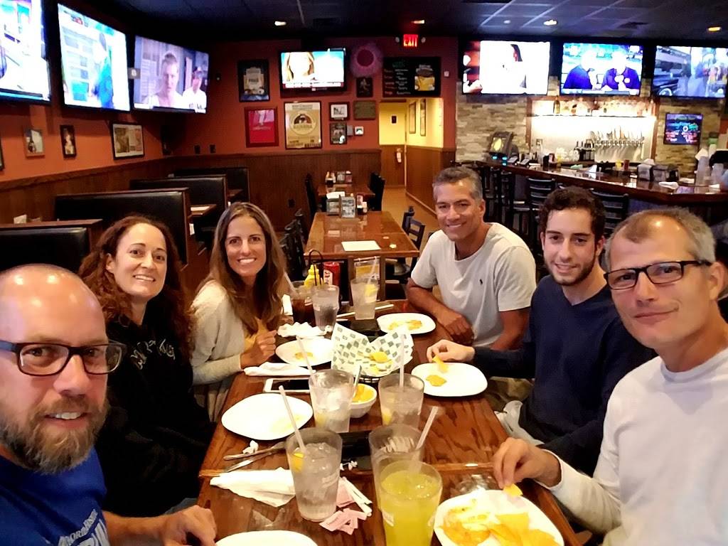 Beef O Bradys | restaurant | 2561 E, FL-60, Valrico, FL 33594, USA | 8136551055 OR +1 813-655-1055