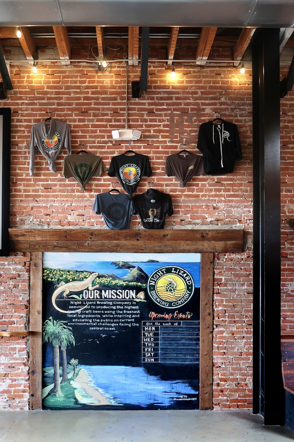 Night Lizard Brewing Company | restaurant | 607 State St, Santa Barbara, CA 93101, USA | 8057702956 OR +1 805-770-2956