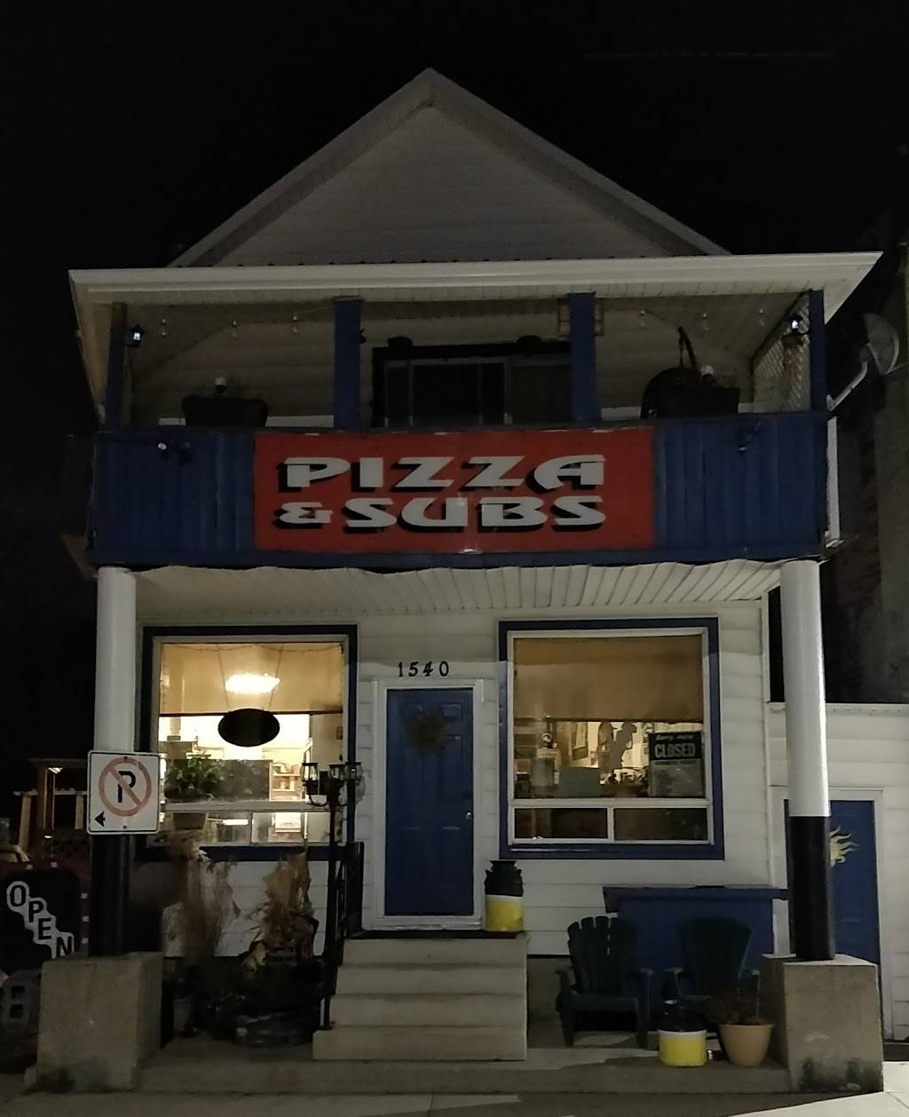 Waterfront Pizza And Subs | restaurant | 1540 St Clair Pkwy, Courtright, ON N0N 1H0, Canada | 5198672211 OR +1 519-867-2211