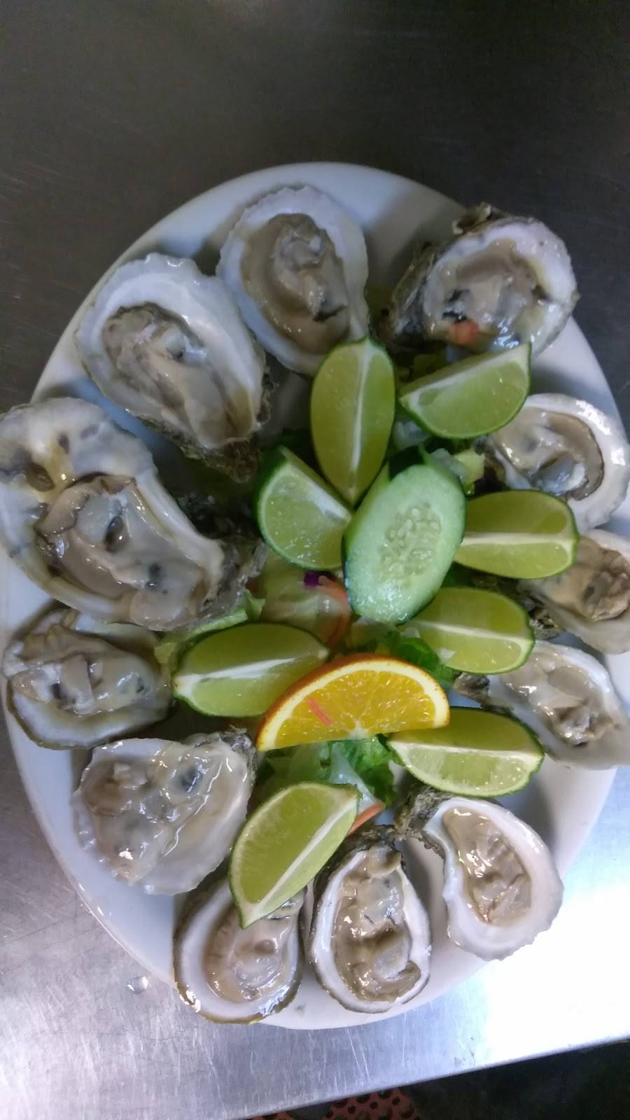 Jaliscos Mexican Restaurant (Lo Mejor De Jalisco) | restaurant | 271 E Channel Islands Blvd, Port Hueneme, CA 93041, USA | 8053820731 OR +1 805-382-0731