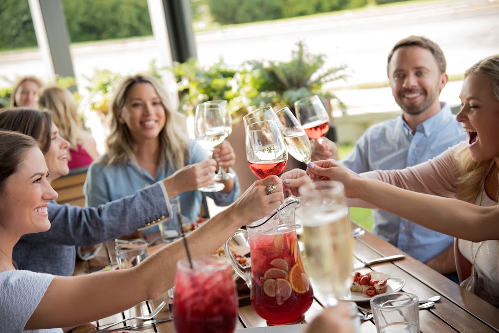 Cooper’s Hawk Winery & Restaurant - Chandler | restaurant | 3325 W Chandler Blvd, Chandler, AZ 85226, USA | 4809367711 OR +1 480-936-7711